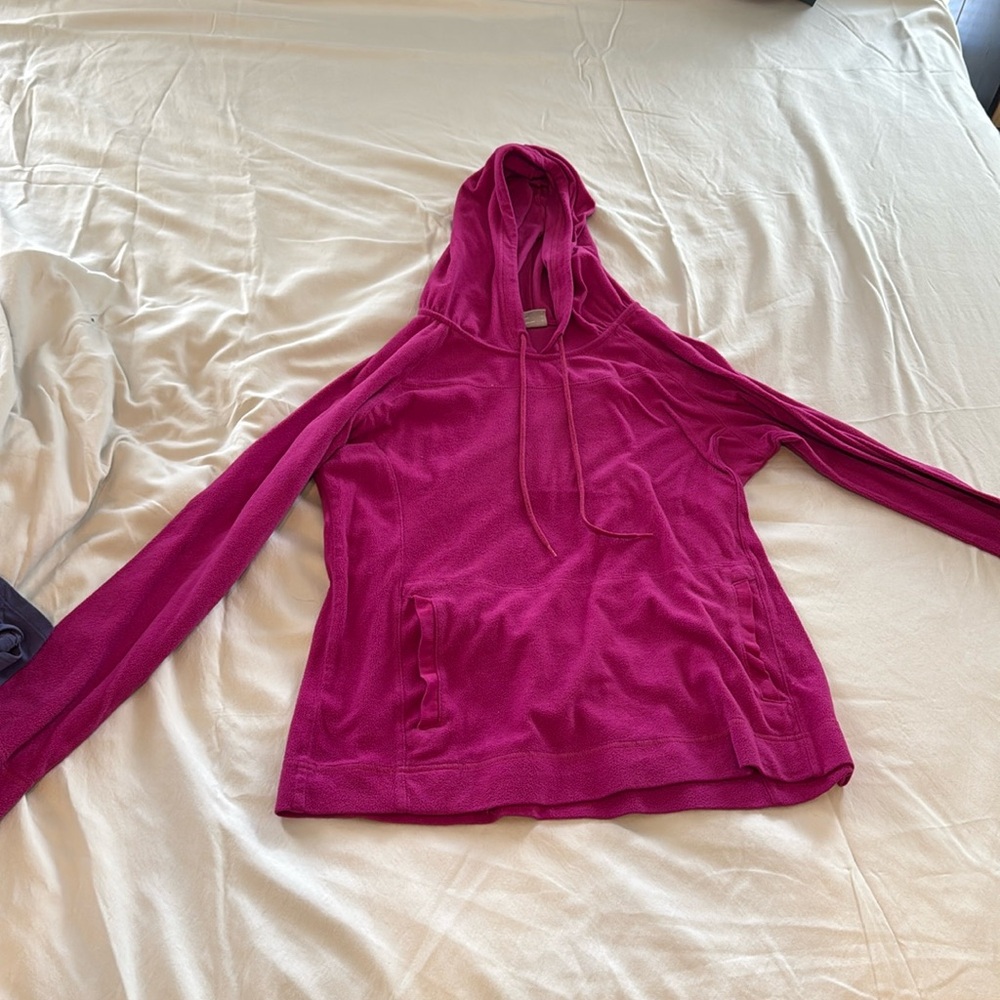 Columbia hoodie